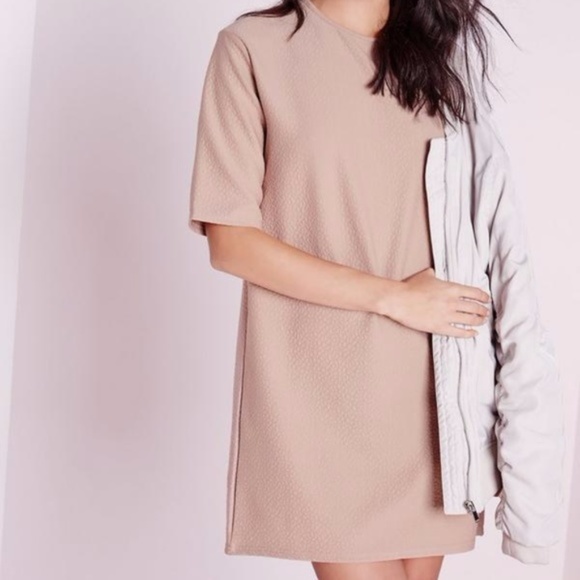 Missguided Dresses & Skirts - Missguided Tan/Pink Textured T-Shirt Dress